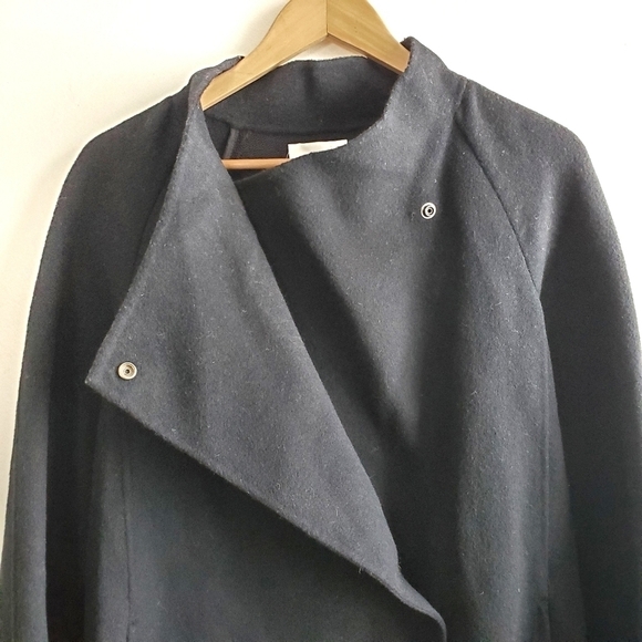 New Vince Sweater Back Drape Neck Black Coat NWT Large - Picture 12 of 16